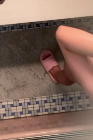 Clip phốt mấy thằng chủ trọ đặt cam quay lén sinh viên ở thuê